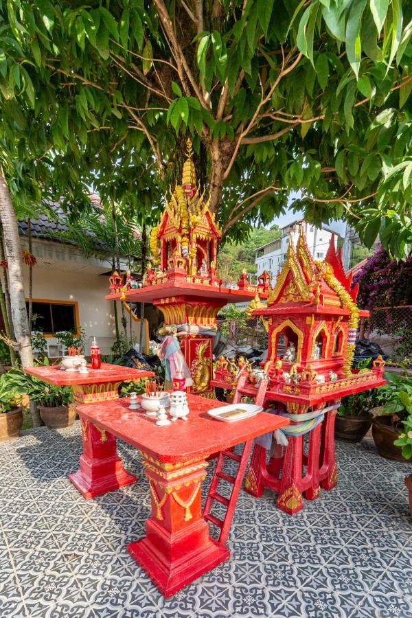 Coconut Resort Hotel Patong ภายนอก รูปภาพ