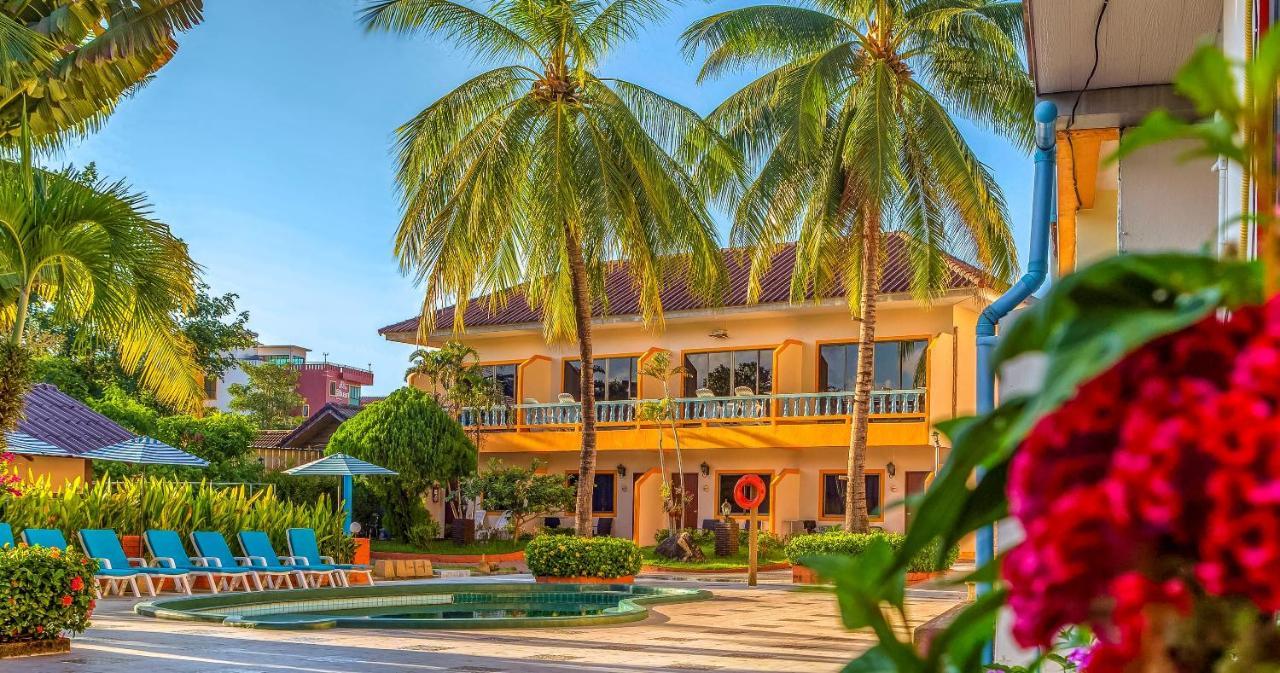 Coconut Resort Hotel Patong ภายนอก รูปภาพ