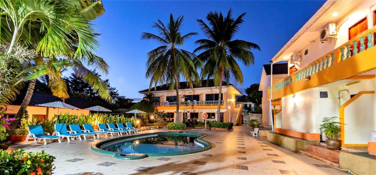 Coconut Resort Hotel Patong ภายนอก รูปภาพ
